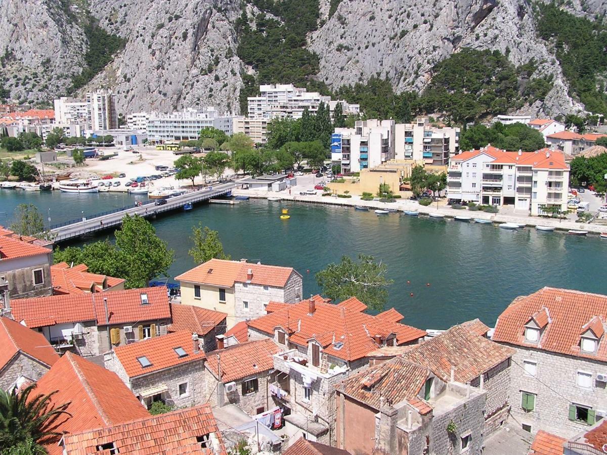 Natali Leilighet Omiš Eksteriør bilde